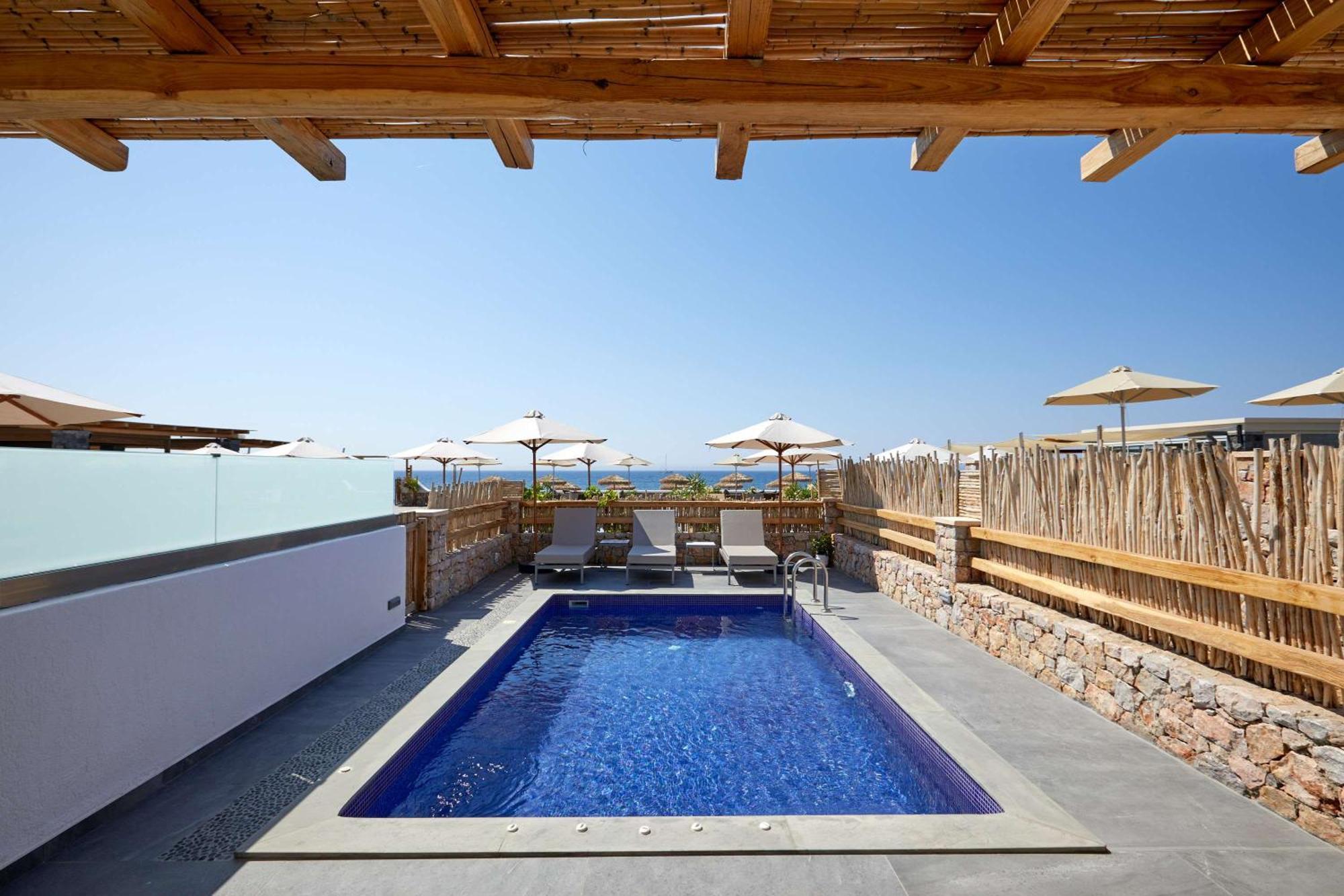 Agios Georgios  Sea Breeze Santorini Beach Resort, Curio By Hilton מראה חיצוני תמונה